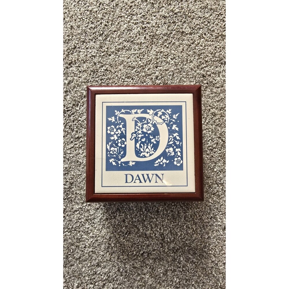 REAL WOOD KEEPSAKE BOX"DAWN"CERAMIC TILE TOP FELT INNER 5"X5"*REALLY NICE BOX*